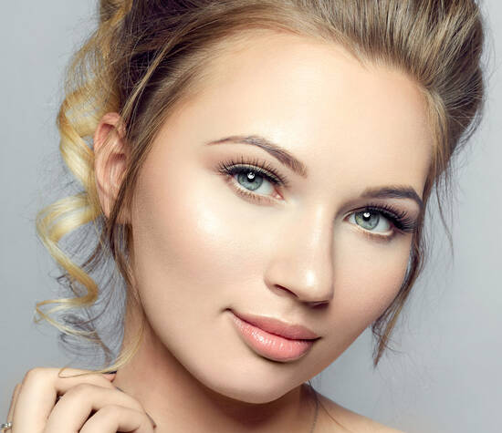 Estera Kozielska Make-up Artist