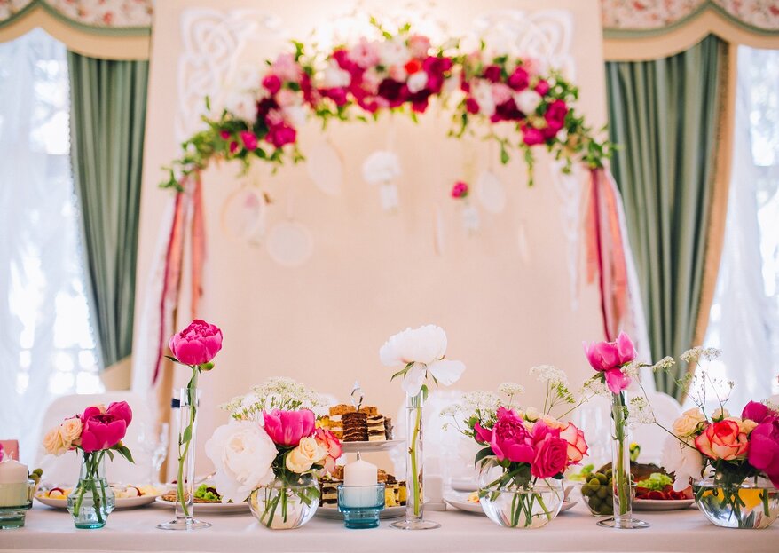 Kwiaty na stół weselny - galeria inspiracji