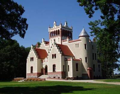 Zamek von Treskov